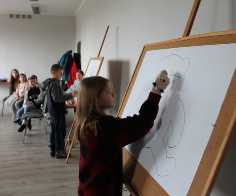 Zajęcia biblioteczne "Dzień Pluszowego Misia"