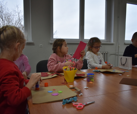 Zajęcia biblioteczne pt. “Magia Świąt Bożego Narodzenia”