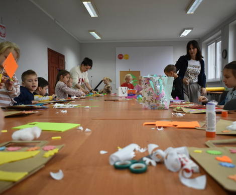 Zajęcia biblioteczne pt. “Magia Świąt Bożego Narodzenia”