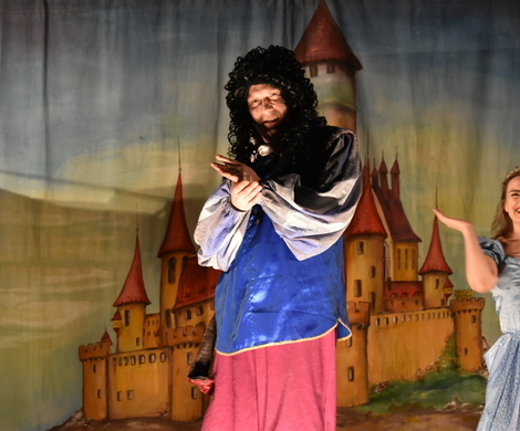 "Kopciuszek" oraz "Dziady"- Katolicki Teatr Edukacji z Krakowa