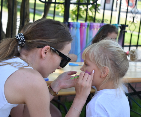 Narodowe Czytanie podczas Pikniku Czytelniczego w Nowogrodźcu