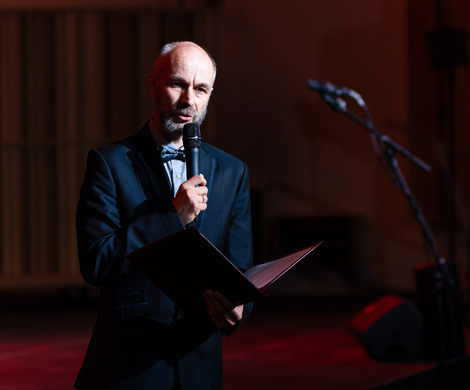 Koncert fortepianowy - Simonas Poška