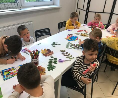 Złota Polska Jesień - lekcja biblioteczna z przedszkolakami.