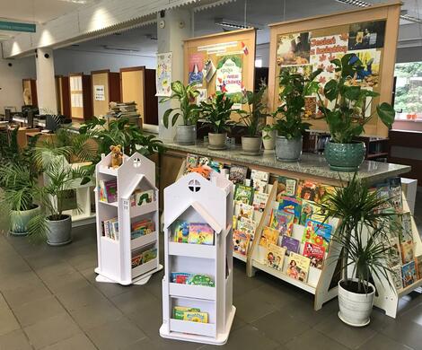 Zielony Kącik Czytelniczy w Bibliotece Miejskiej w Nowogrodźcu!