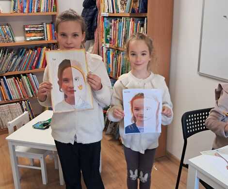 Popołudniowe zajęcia w bibliotece – „Autoportret”