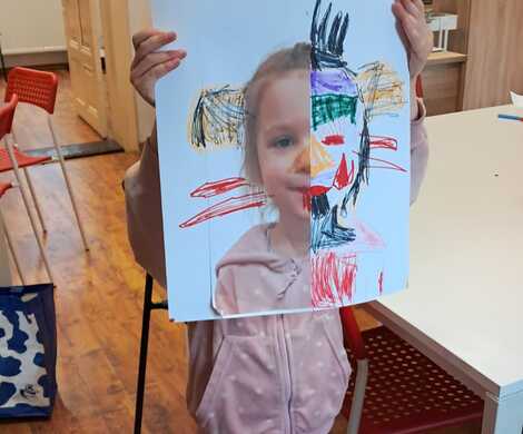 Popołudniowe zajęcia w bibliotece – „Autoportret”