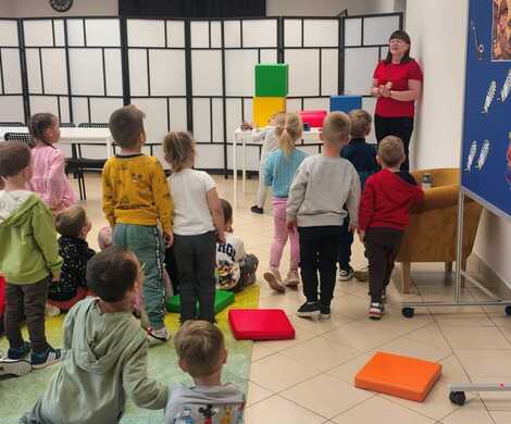 Tydzień Bibliotek - Warsztaty Detektywistyczne w Bibliotece w Nowogrodźcu.