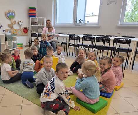Tydzień Bibliotek - Warsztaty Detektywistyczne w Bibliotece w Nowogrodźcu.