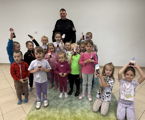 WEEKNDOWE CZYTANIE NA DYWANIE - MAJ