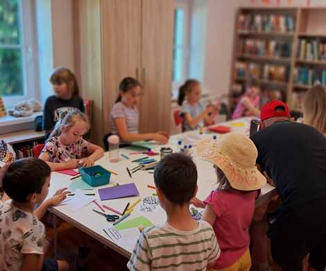 Dzień Mamy w bibliotece - Wykroty i Gierałtów.