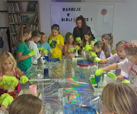 Wakacje z Biblioteką - Akademia Magii w Wykrotach i Gierałtowie.