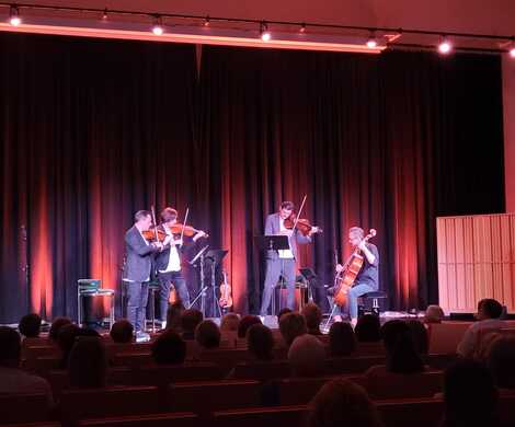 Z jazzem przez Polskę - Atom String Quartet
