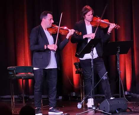 Z jazzem przez Polskę - Atom String Quartet