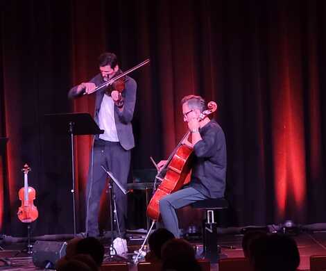 Z jazzem przez Polskę - Atom String Quartet