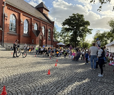Piknik Czytelniczy i Narodowe Czytanie przy CKiS MUZA!
